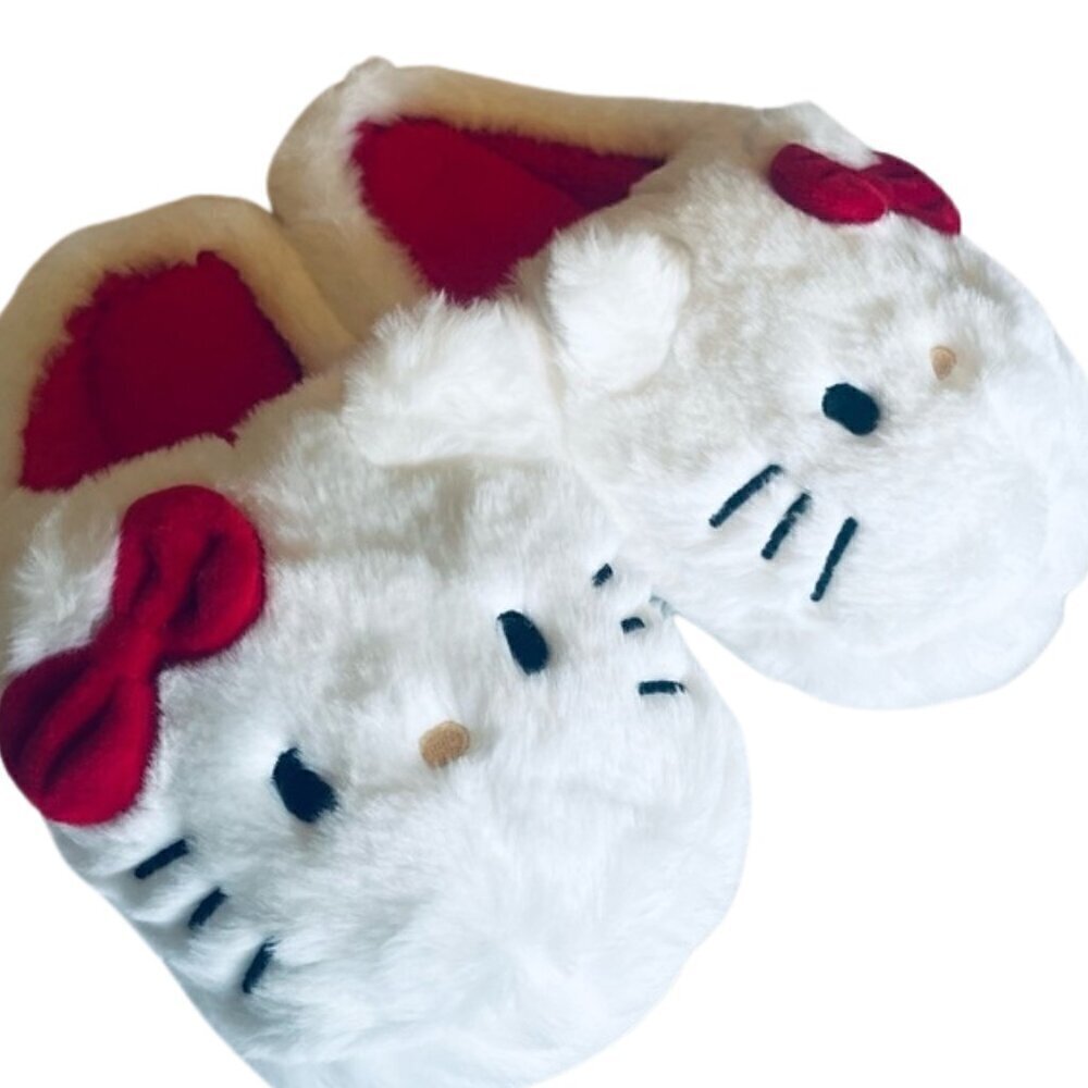 🐱New Hello Kitty by Sanrio Slippers - Plush and Soft - Size 5-5.5 💖